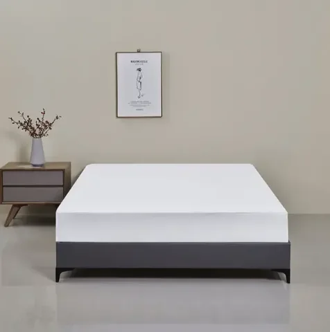 Наматрасник непромокаемый 160×200×30 см с TPU-покрытием простынь на резинке для защиты матраса Белый